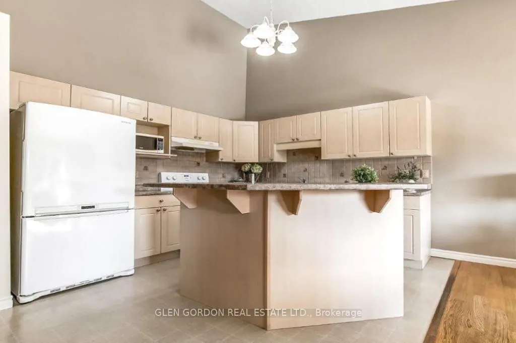 1077 Hamilton Road, #48