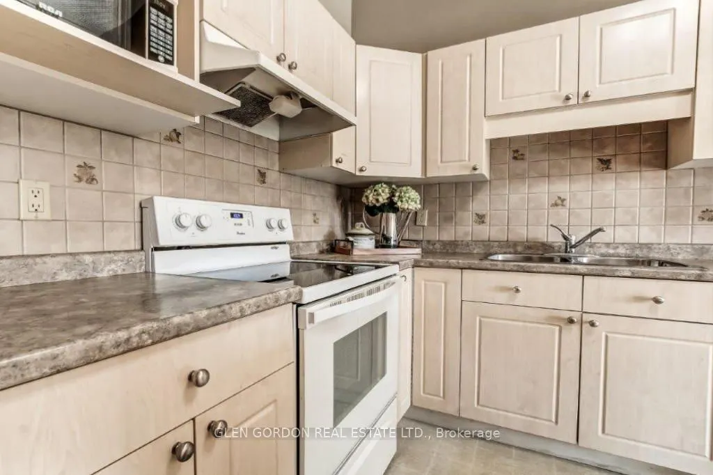 1077 Hamilton Road, #48