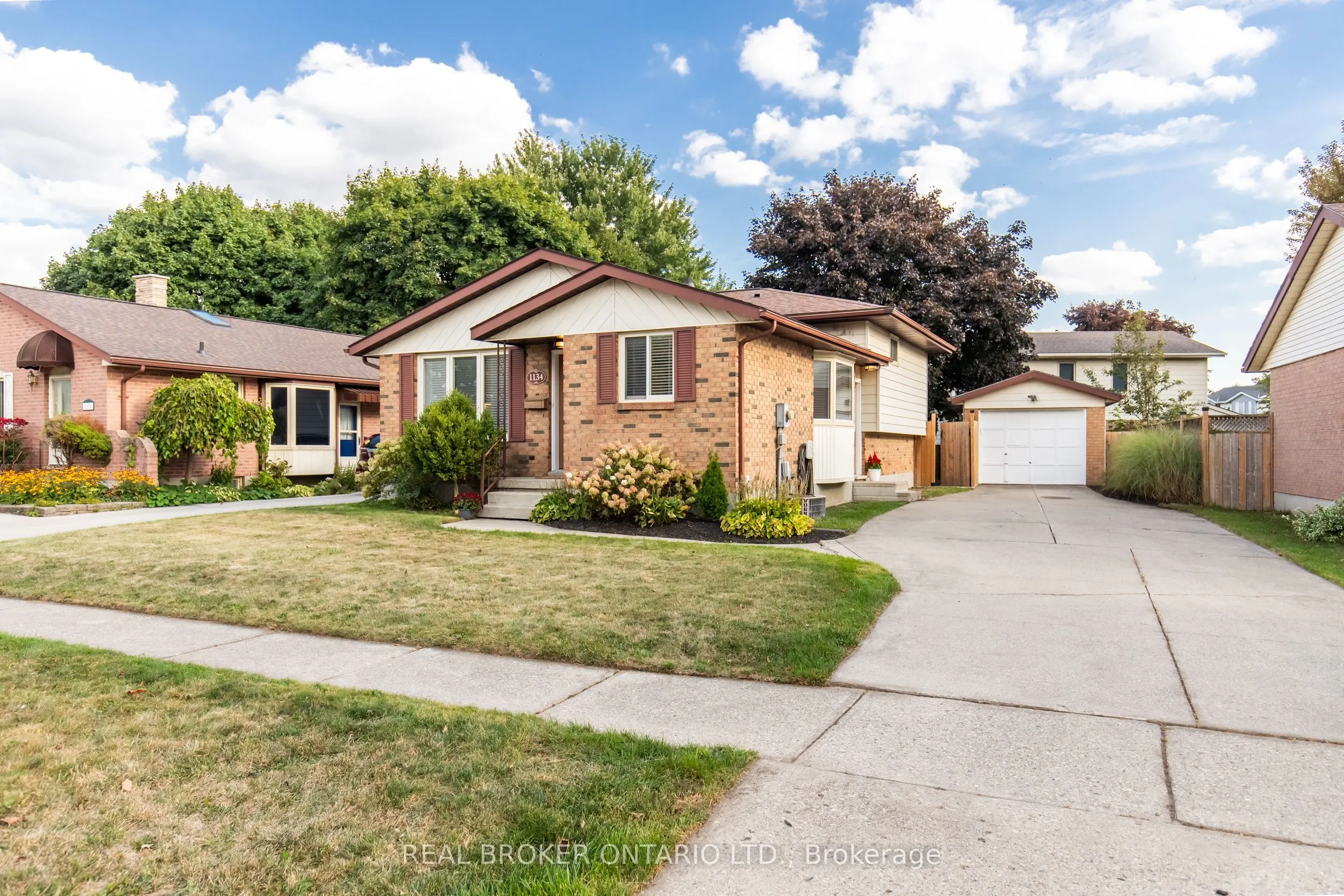 1134 Mohawk Street