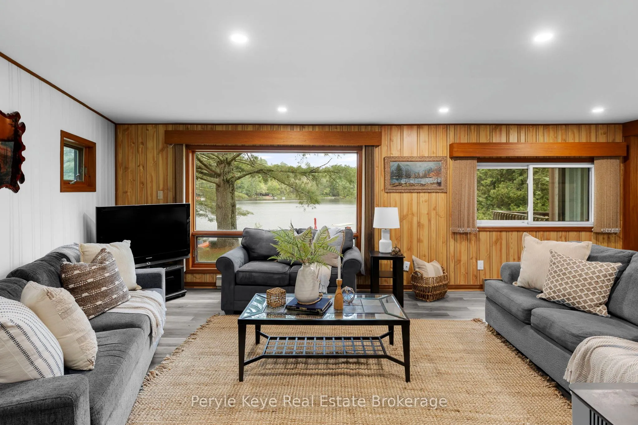 1025 & 1027 Big Island Road