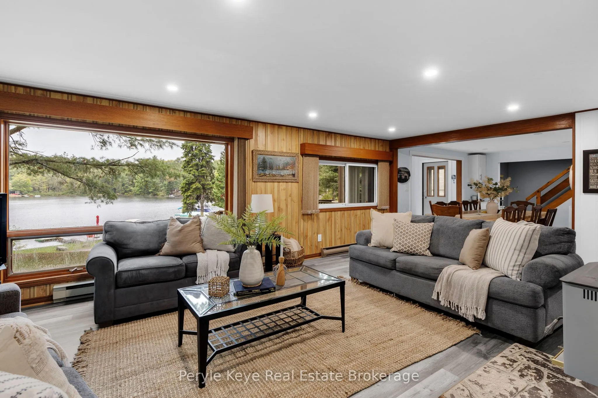 1025 & 1027 Big Island Road