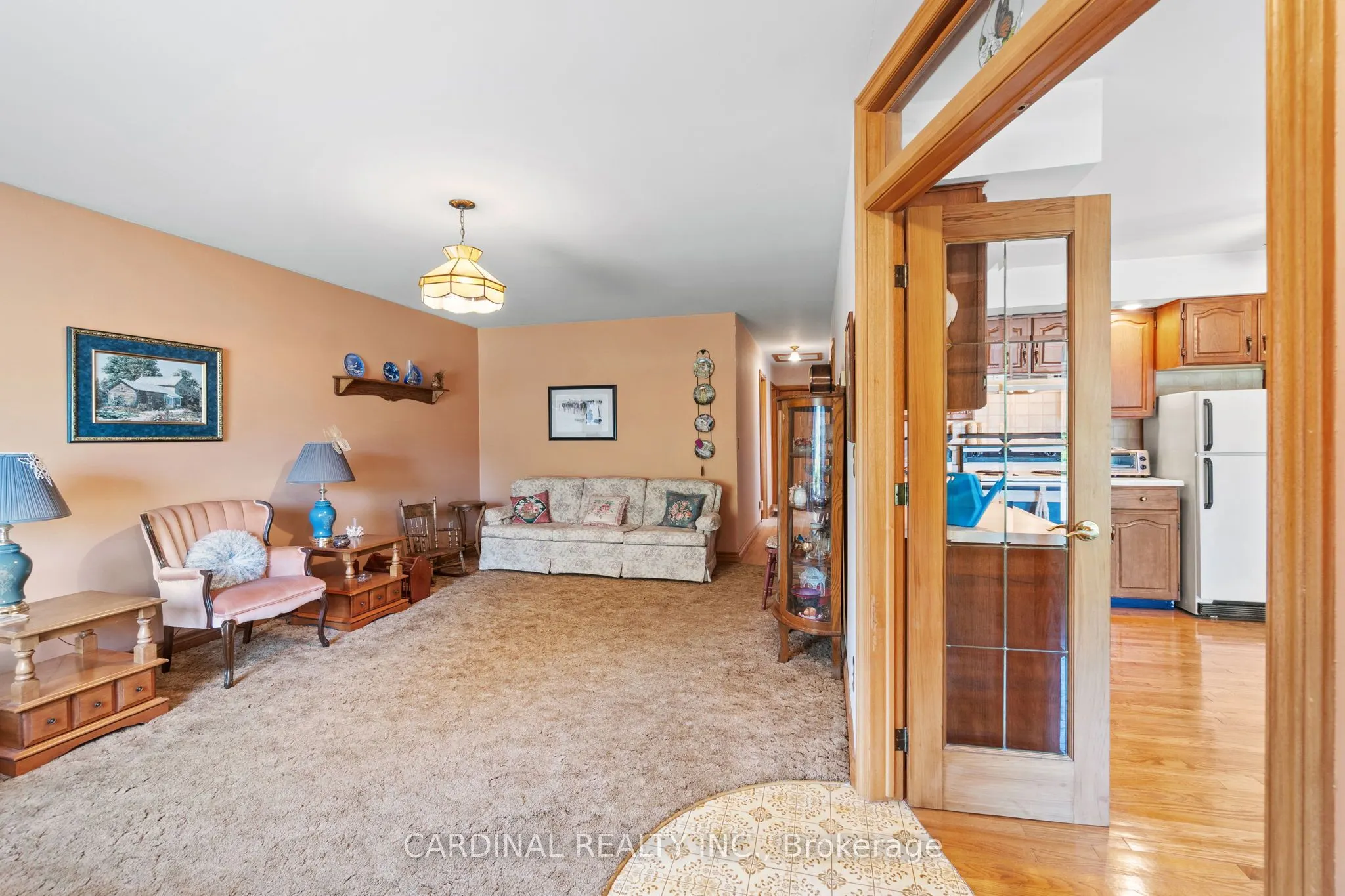 2574 Van Luven Road