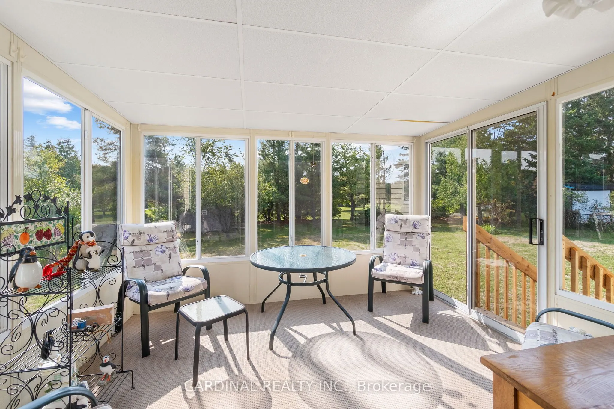 2574 Van Luven Road