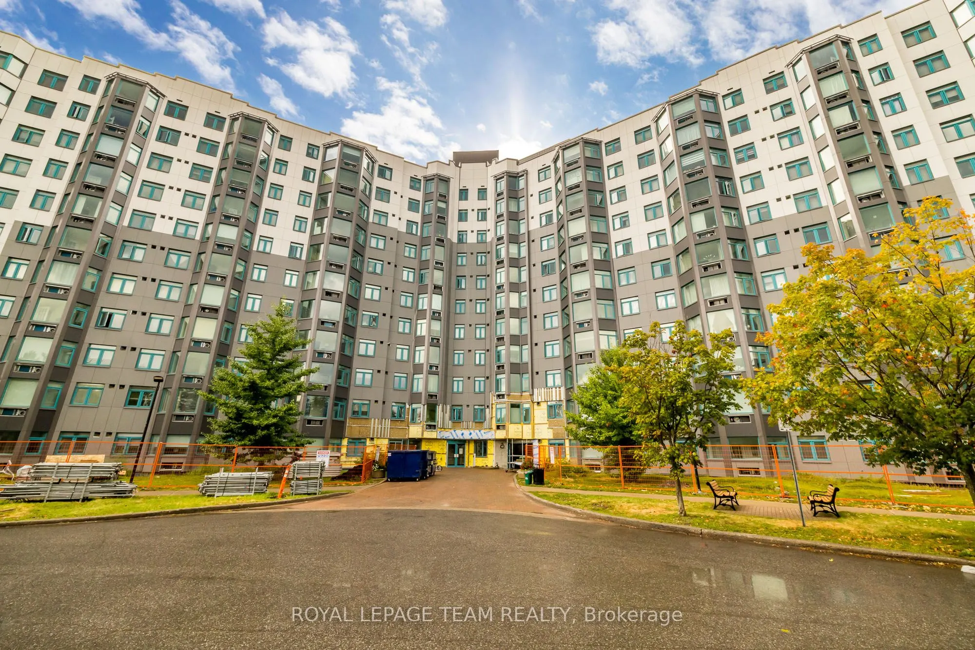 1025 Grenon Avenue, #115