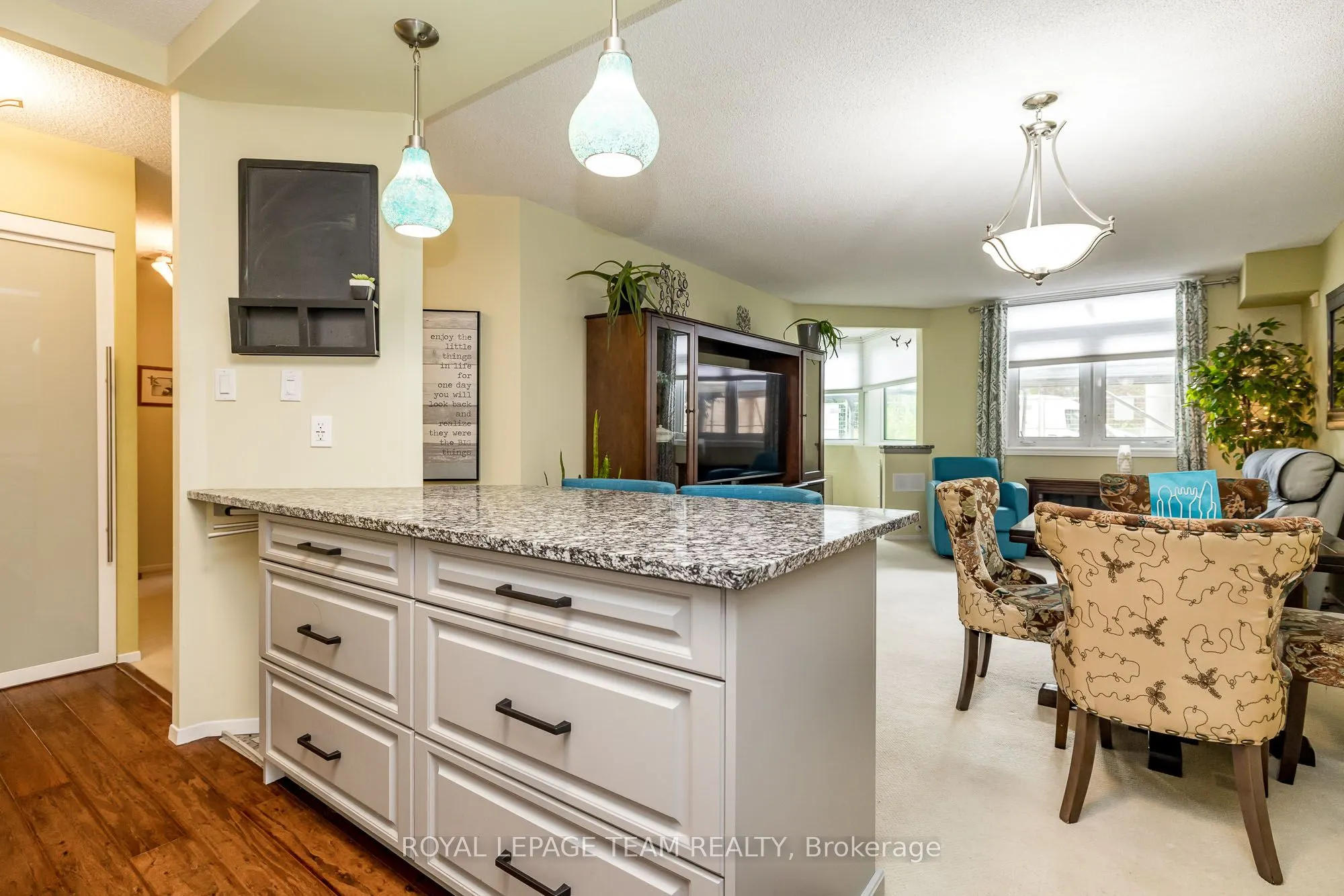 1025 Grenon Avenue, #115
