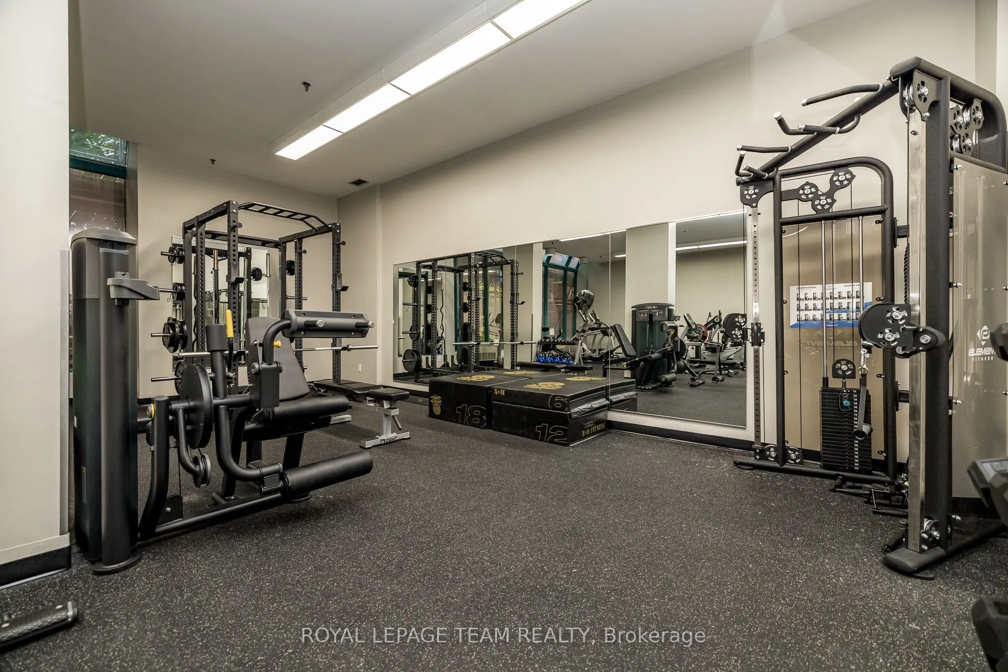 1025 Grenon Avenue, #115