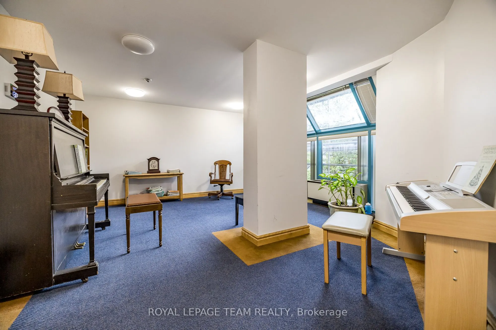 1025 Grenon Avenue, #115