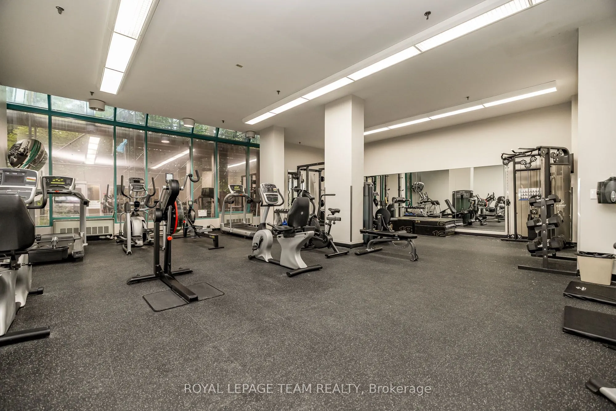 1025 Grenon Avenue, #115