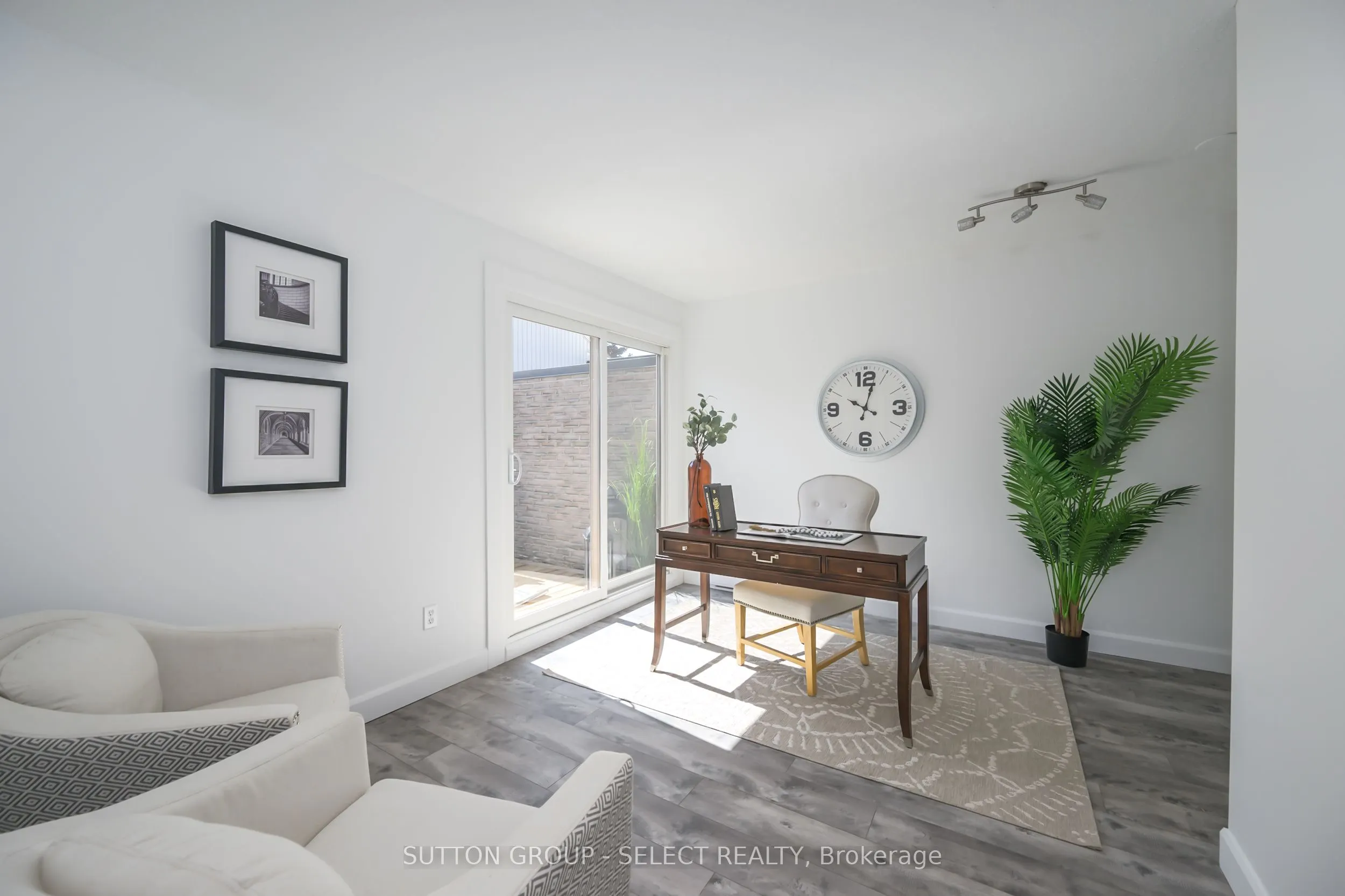 522 CRANBROOK Road, #5