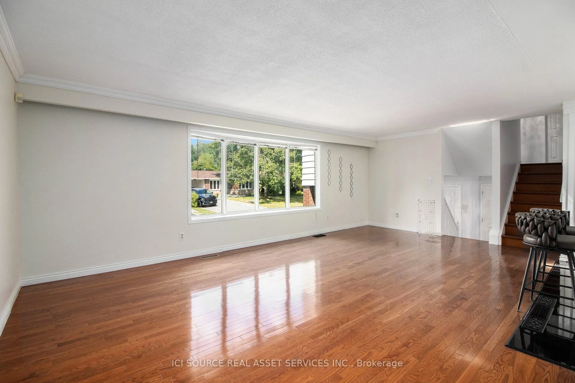 31 Wedgewood Crescent