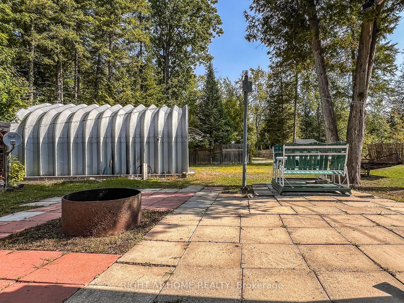 137 Trillium Trail S
