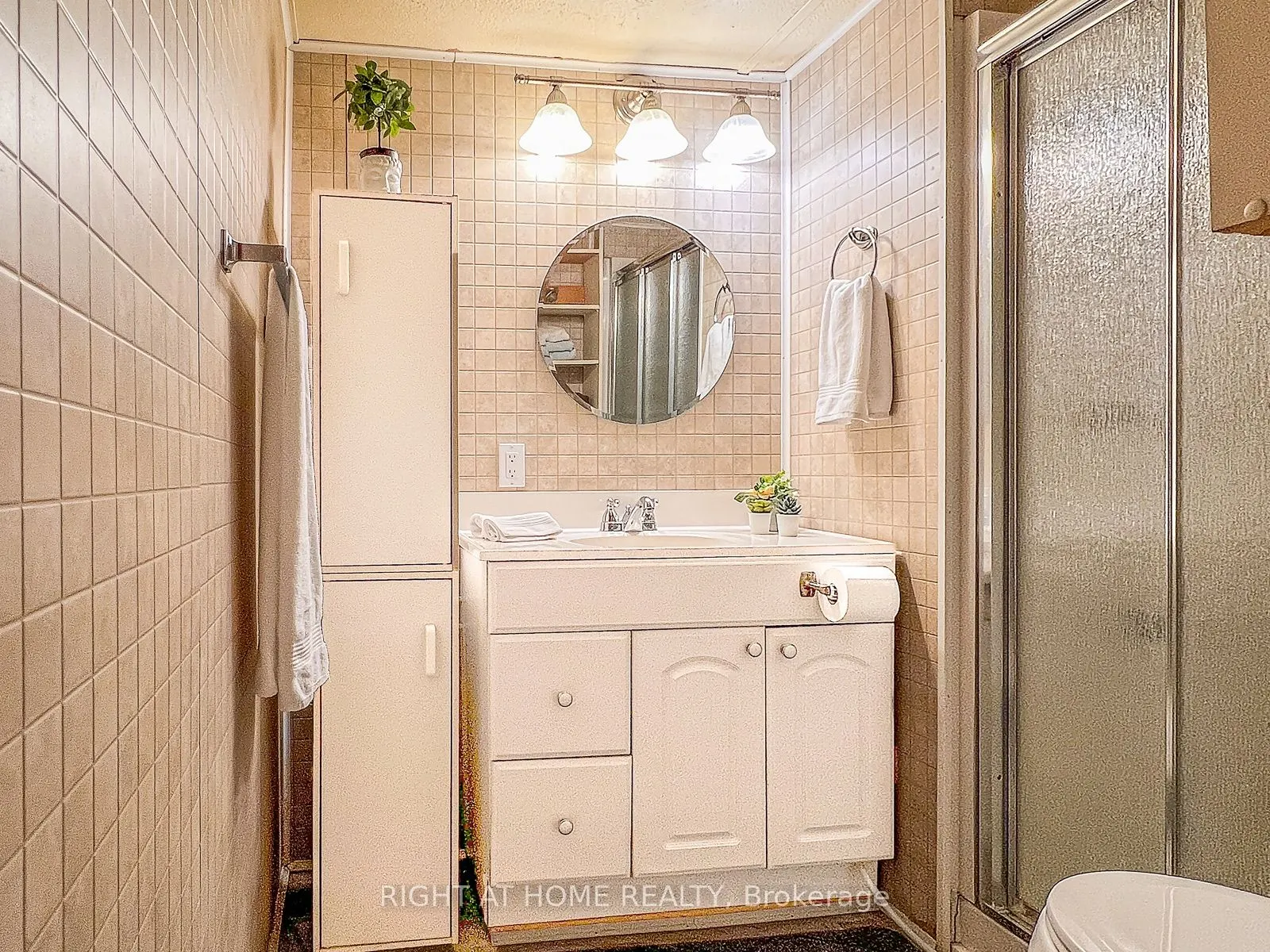 137 Trillium Trail S
