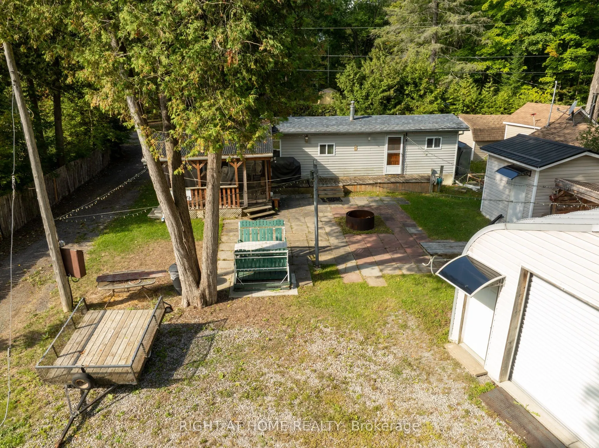 137 Trillium Trail S