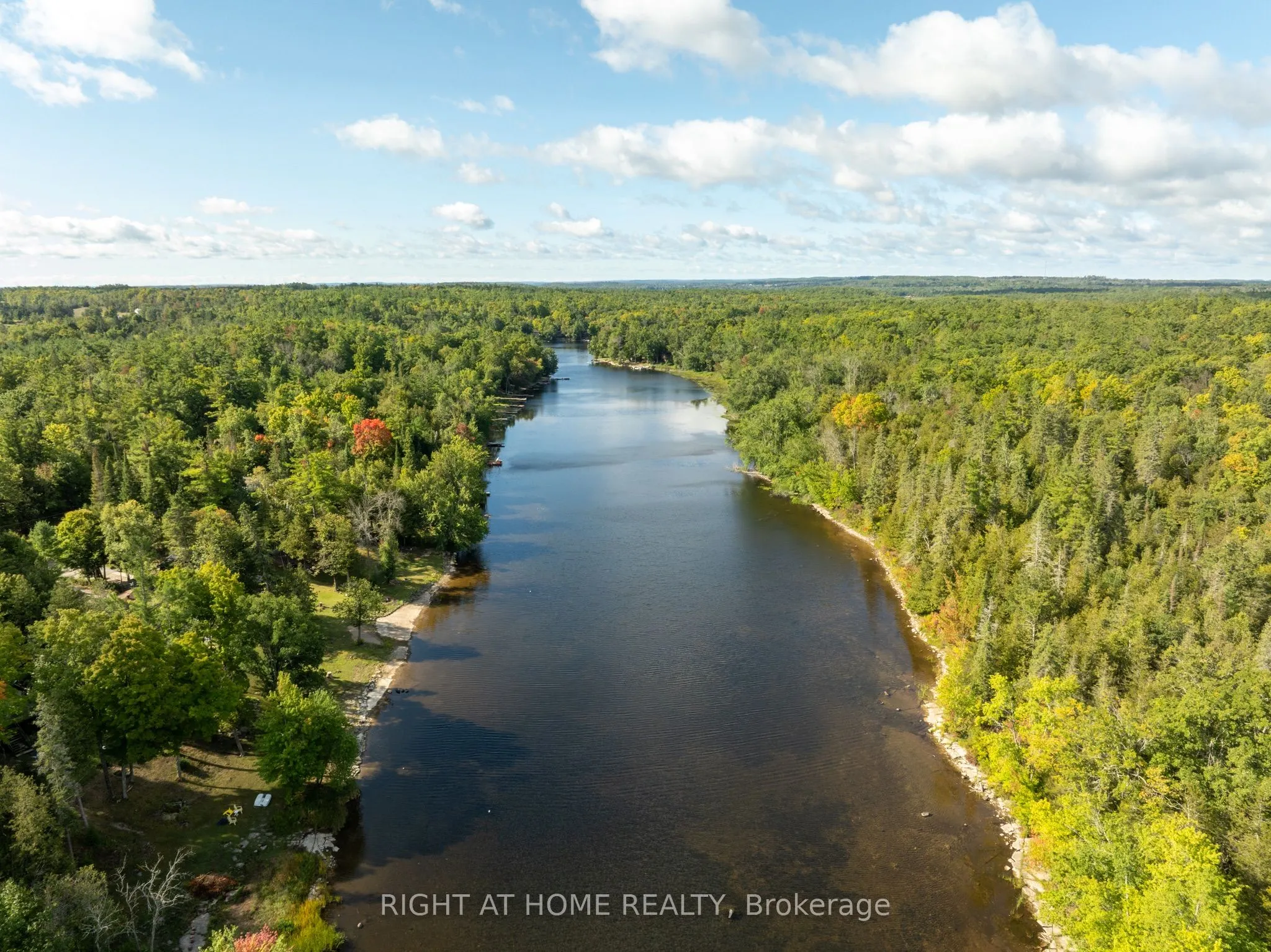 137 Trillium Trail S