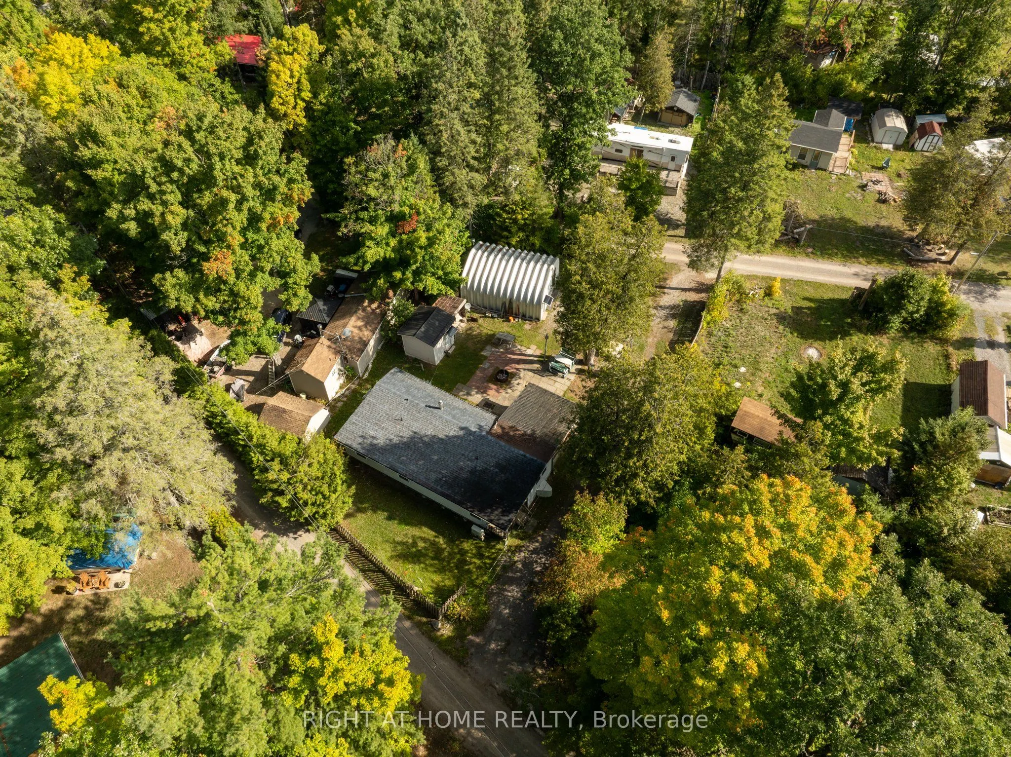 137 Trillium Trail S