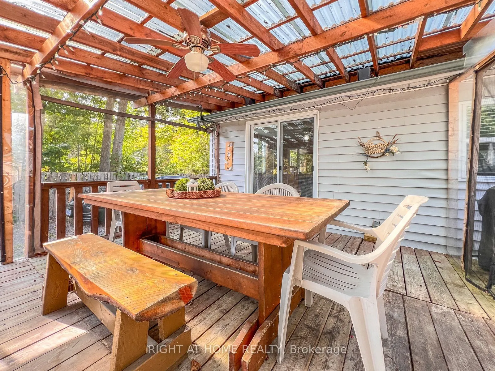 137 Trillium Trail S