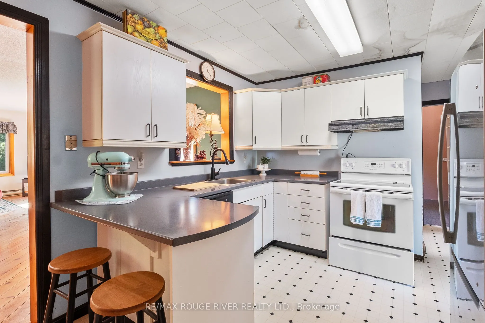 5313 Harris Boatworks Road