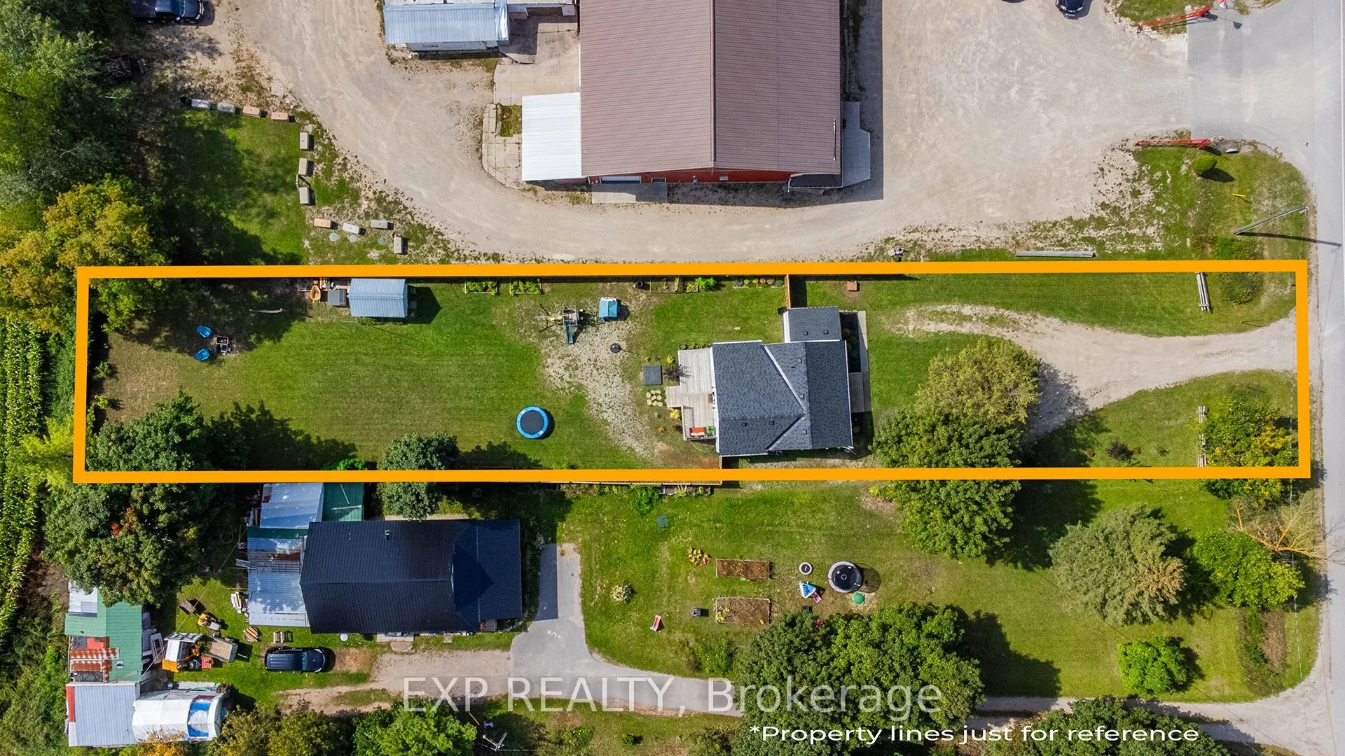 401250 Grey 4 Road