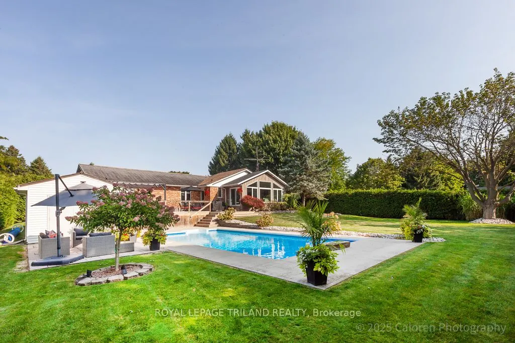 25 MONTEITH Avenue