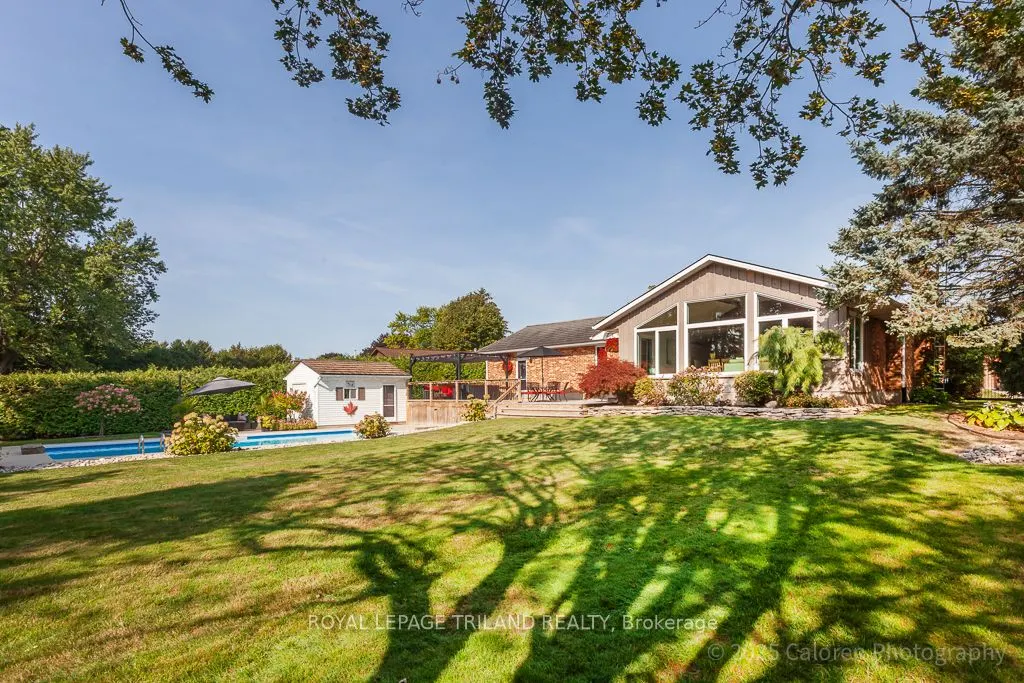25 MONTEITH Avenue