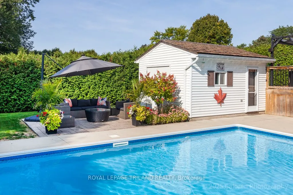 25 MONTEITH Avenue