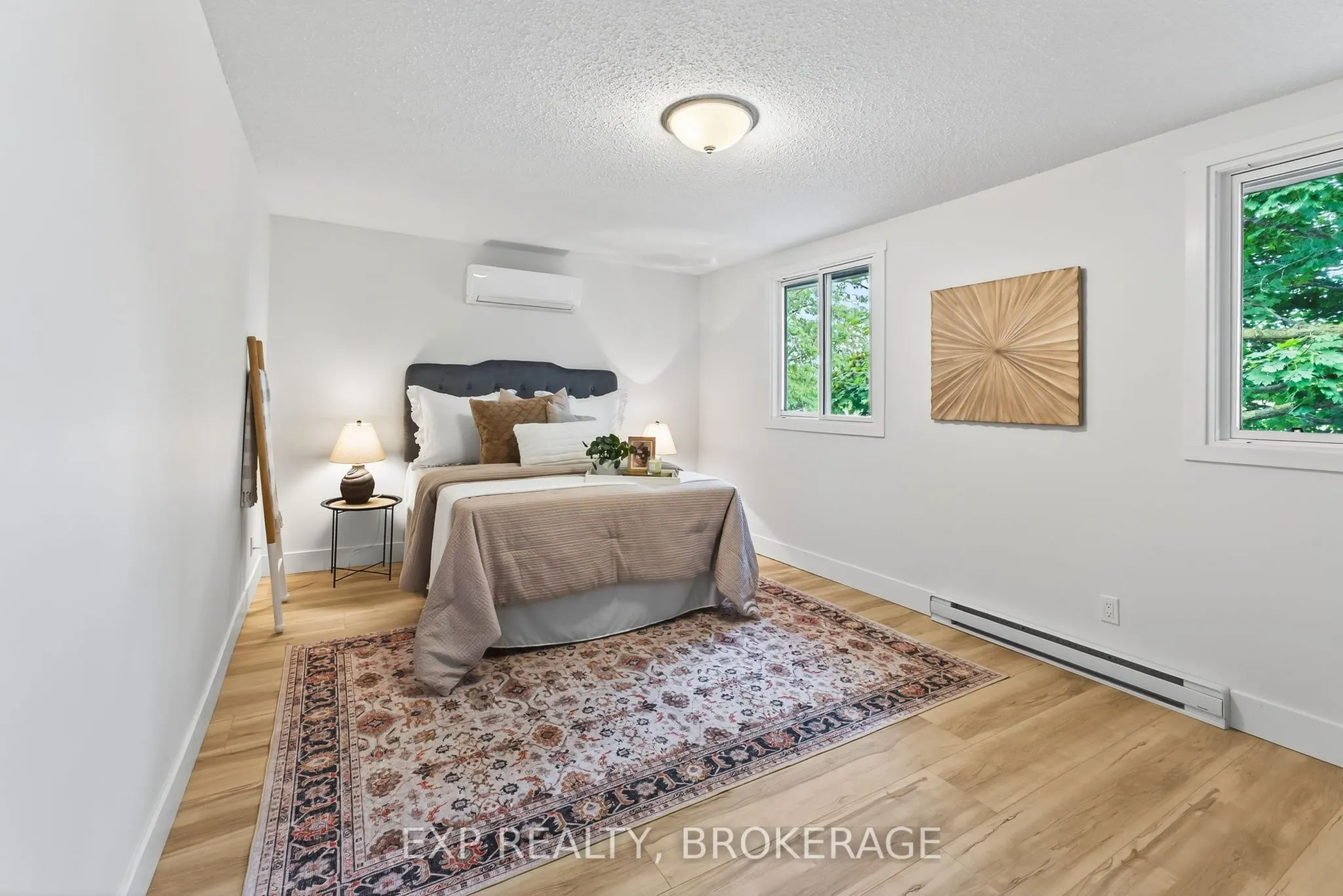 834 CEDARWOOD Drive