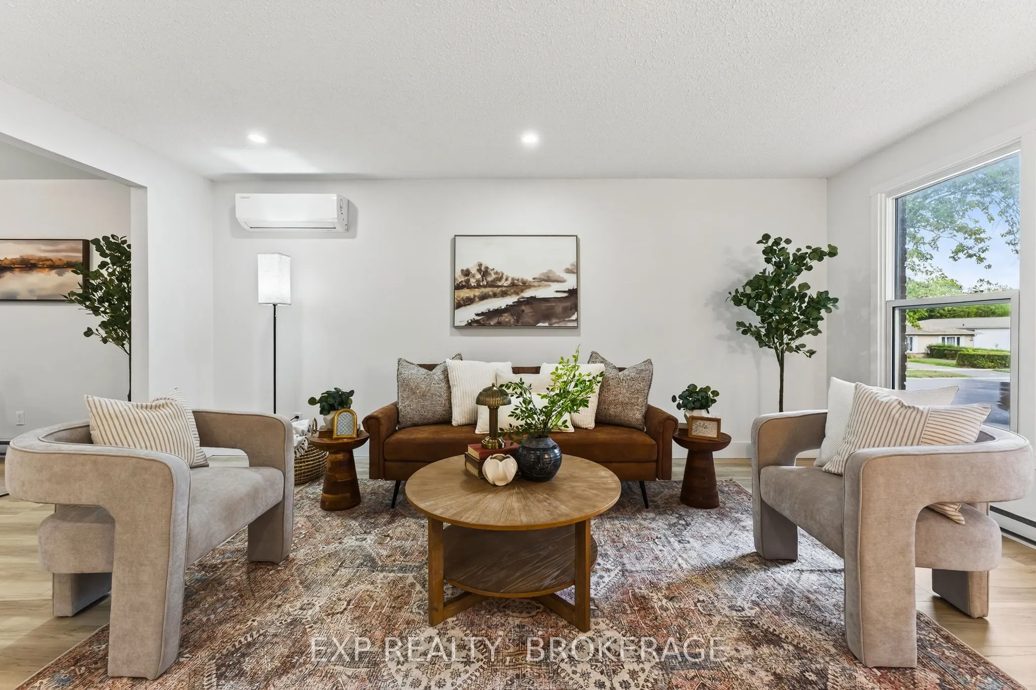 834 CEDARWOOD Drive