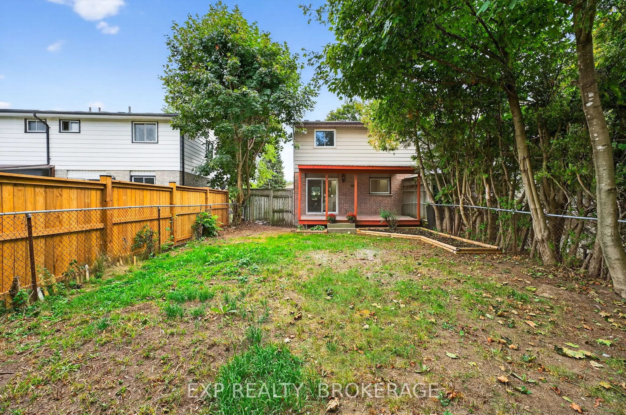 834 CEDARWOOD Drive