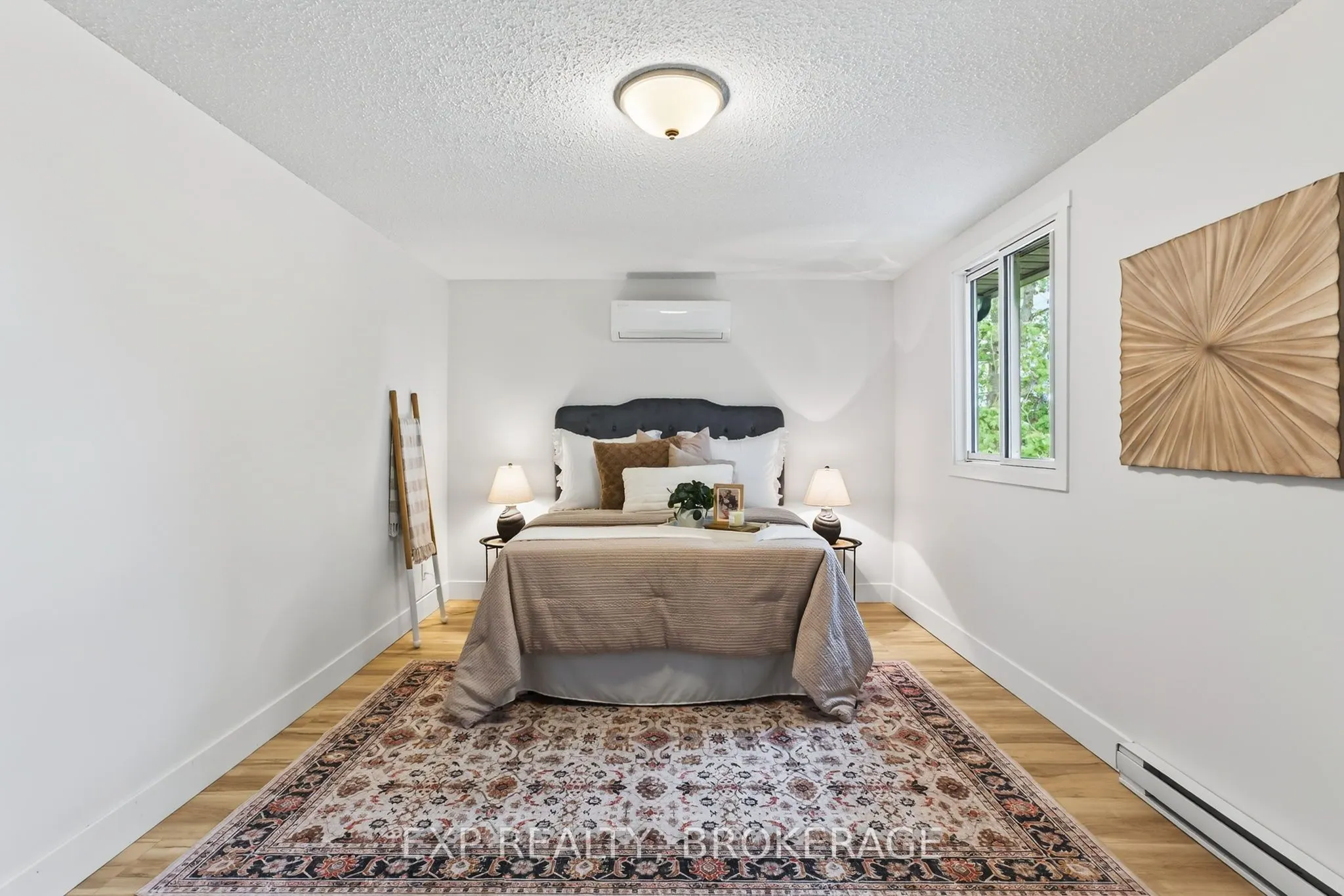834 CEDARWOOD Drive