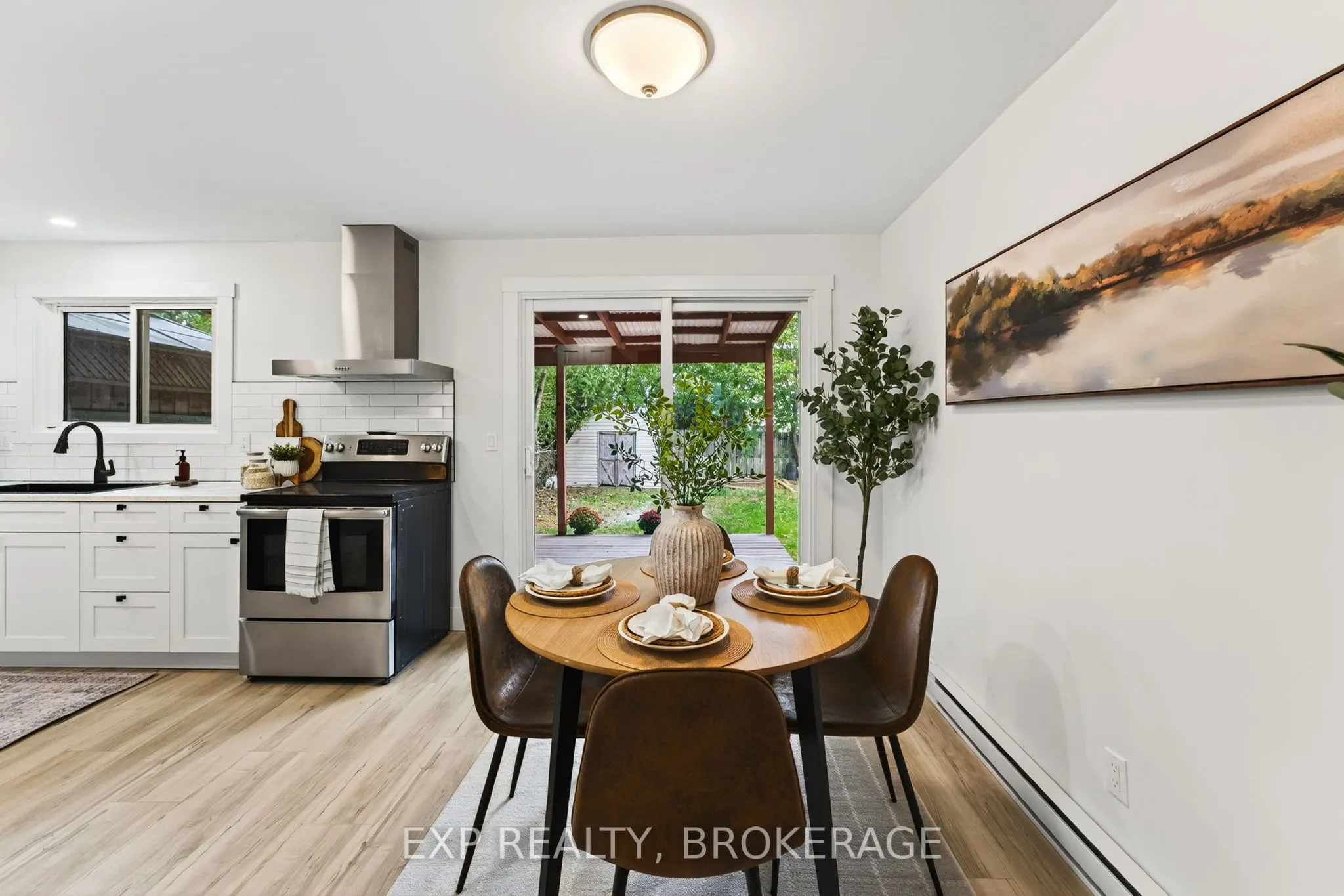 834 CEDARWOOD Drive