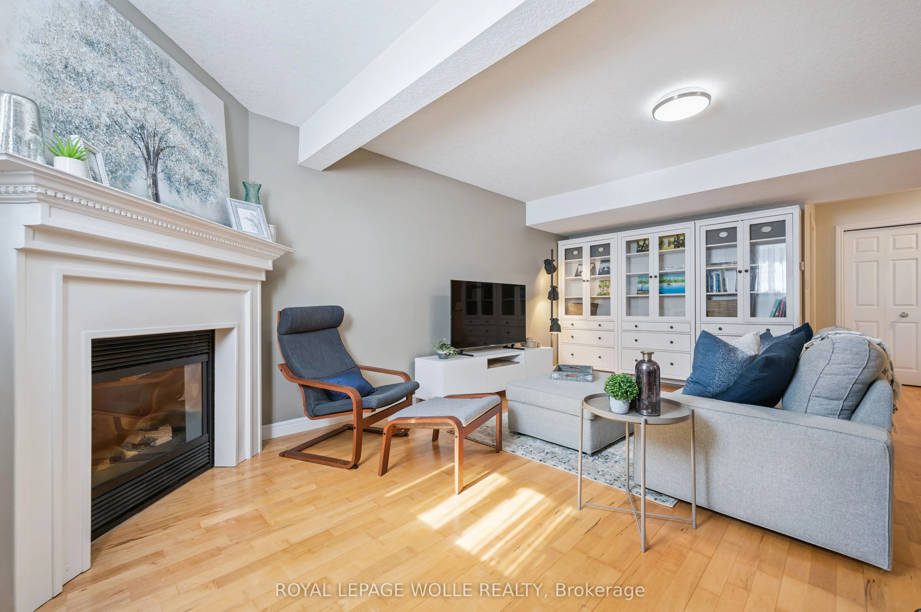 867 Creekside Drive