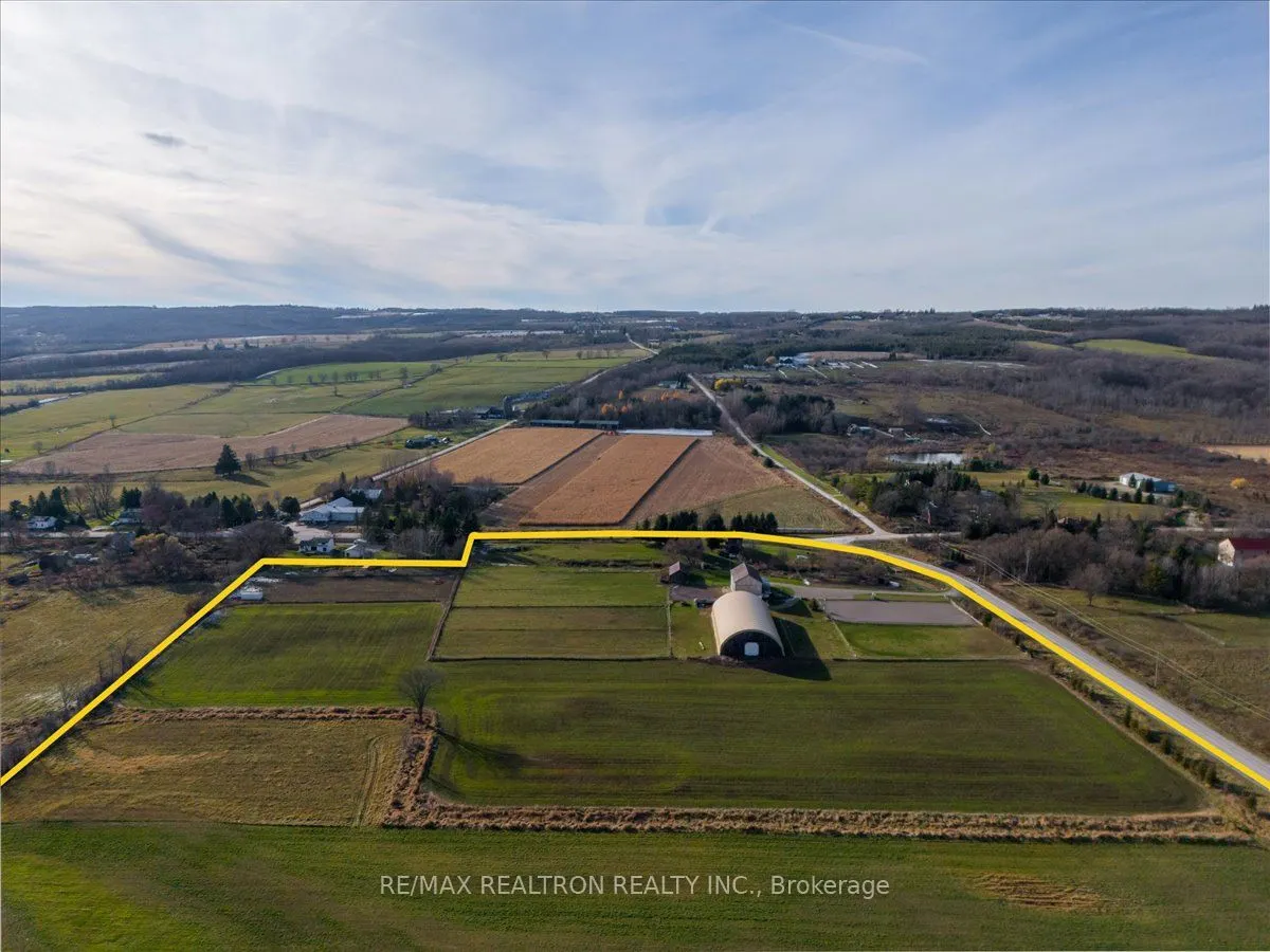 236787 13 Grey Road