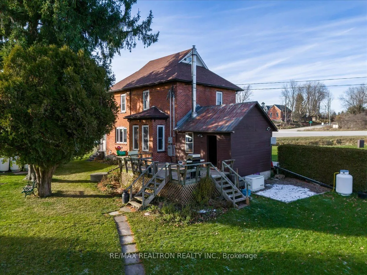 236787 13 Grey Road