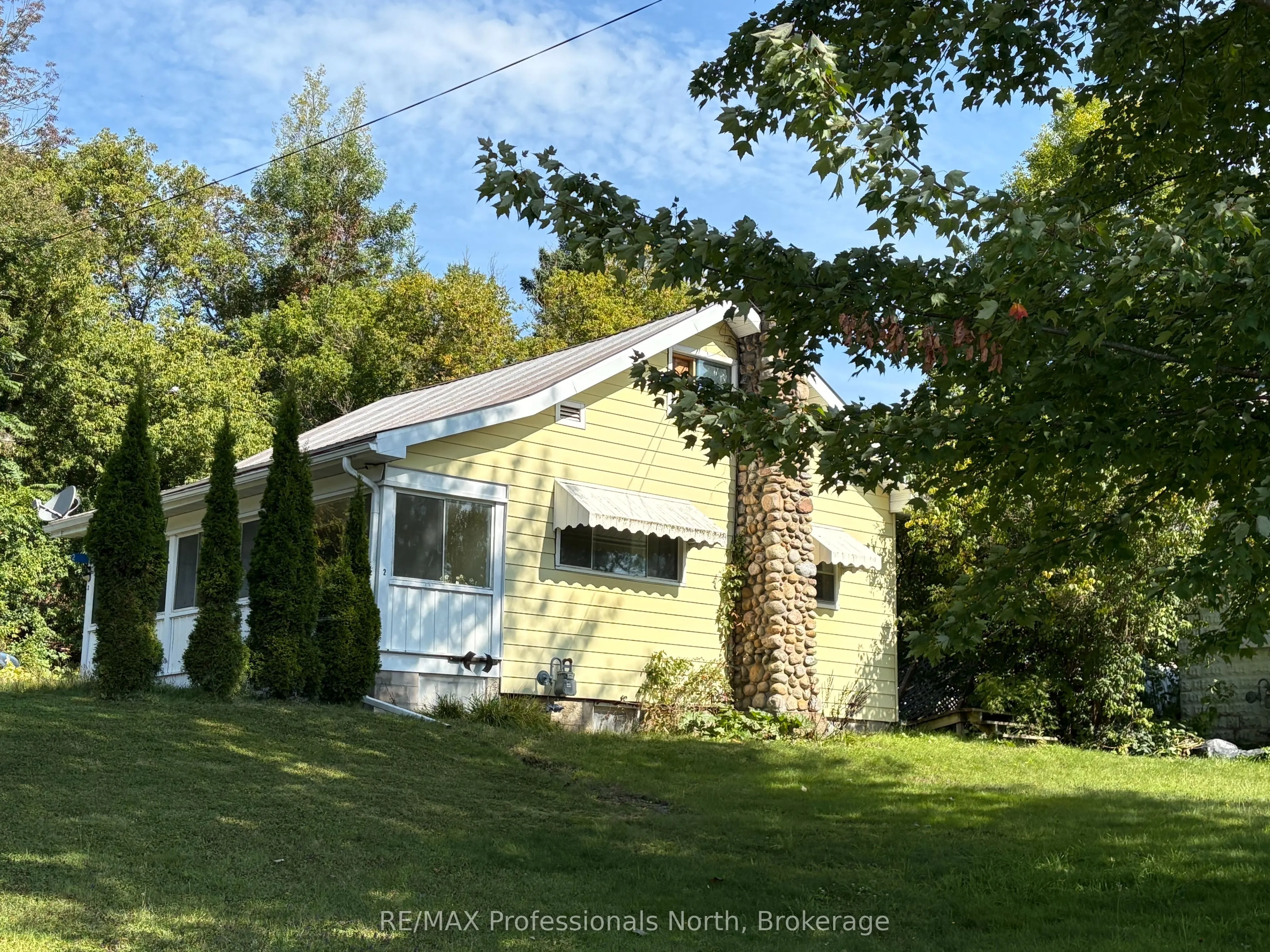 2 South Fetterly Street