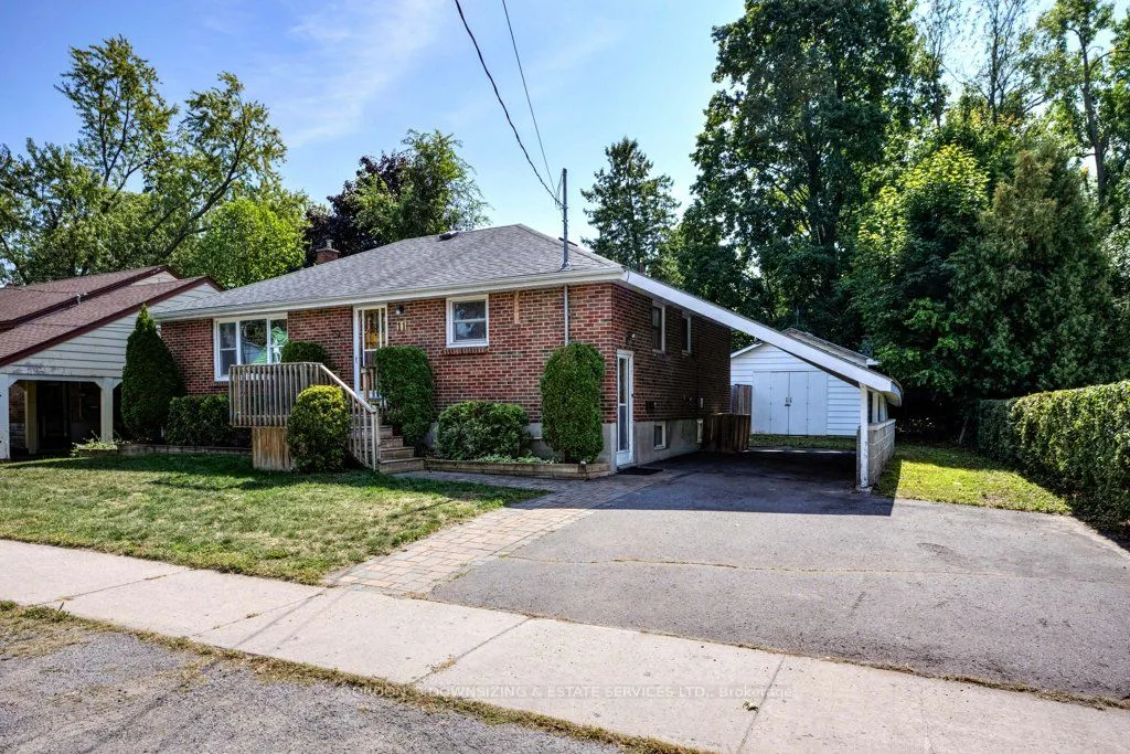 11 Porter Avenue