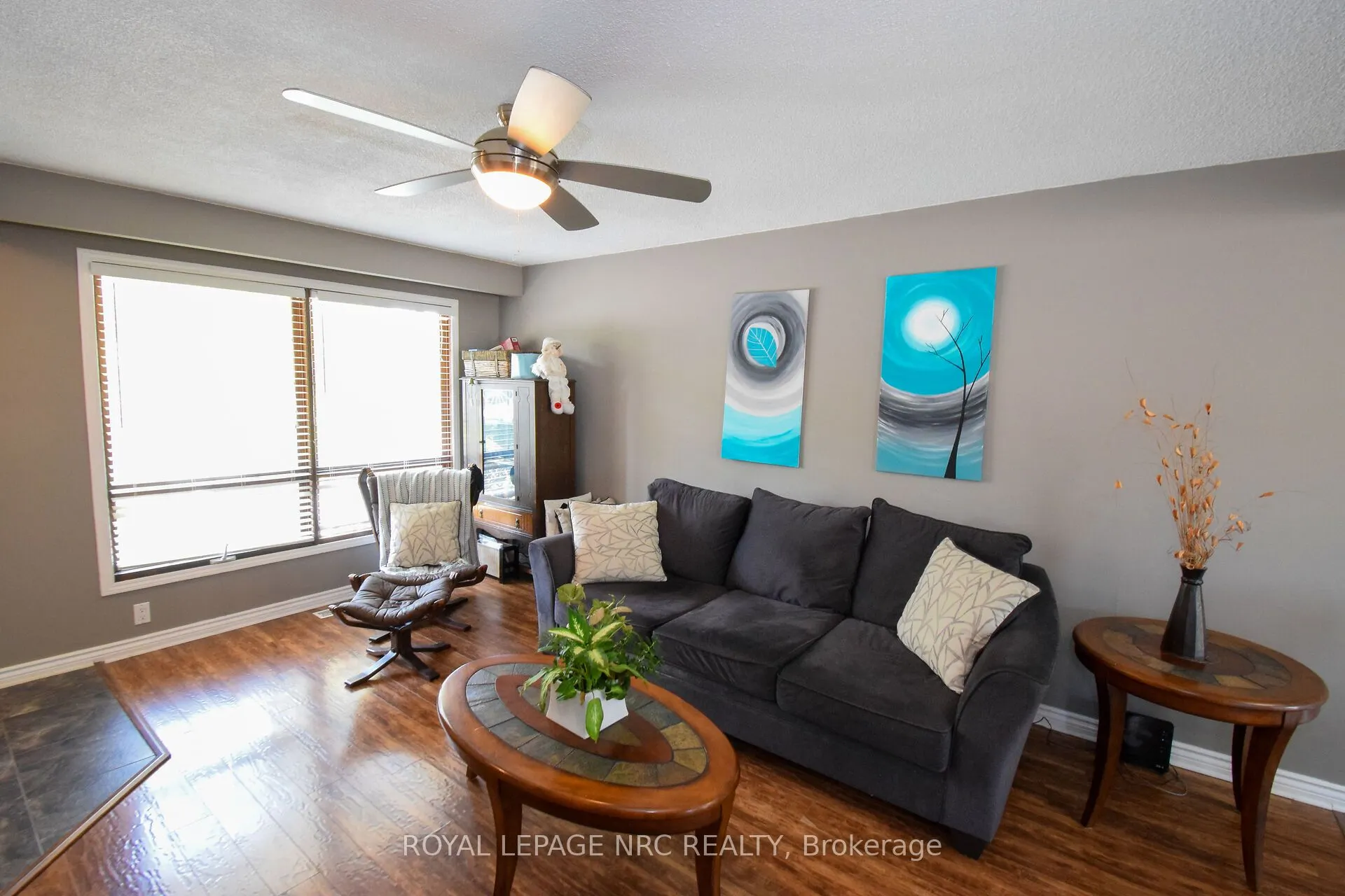 23 GREYSTONE Crescent
