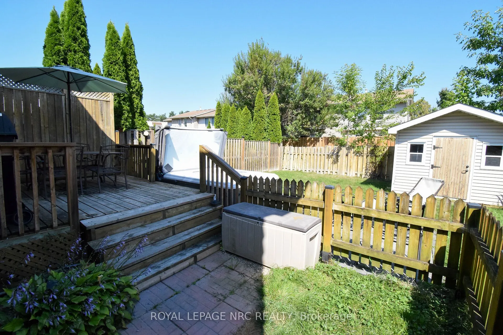 23 GREYSTONE Crescent