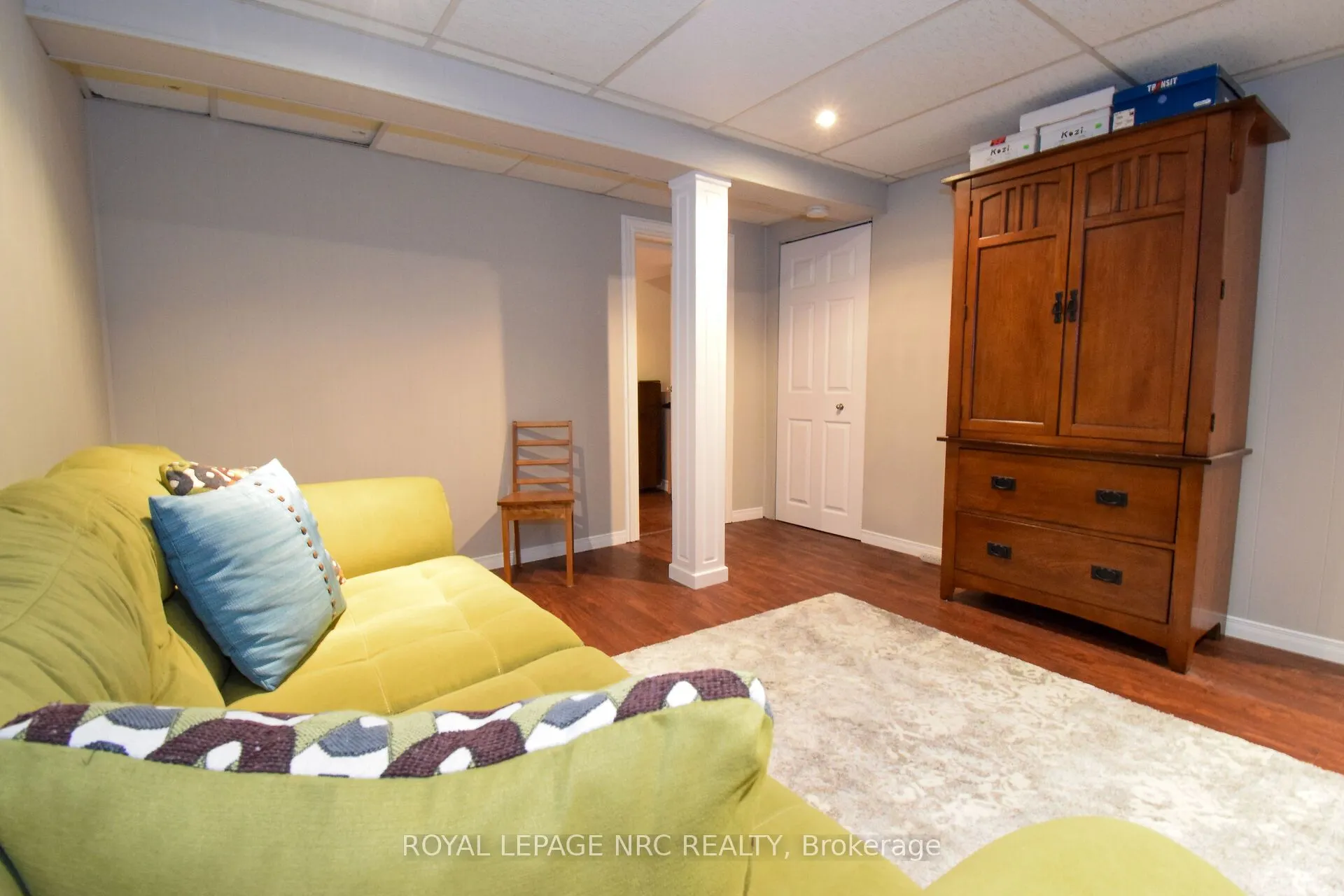 23 GREYSTONE Crescent