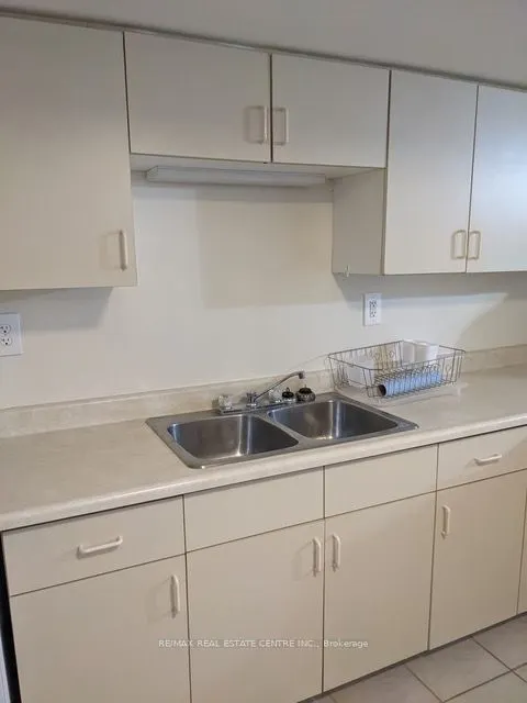 55 Youngman Drive, #Unit B