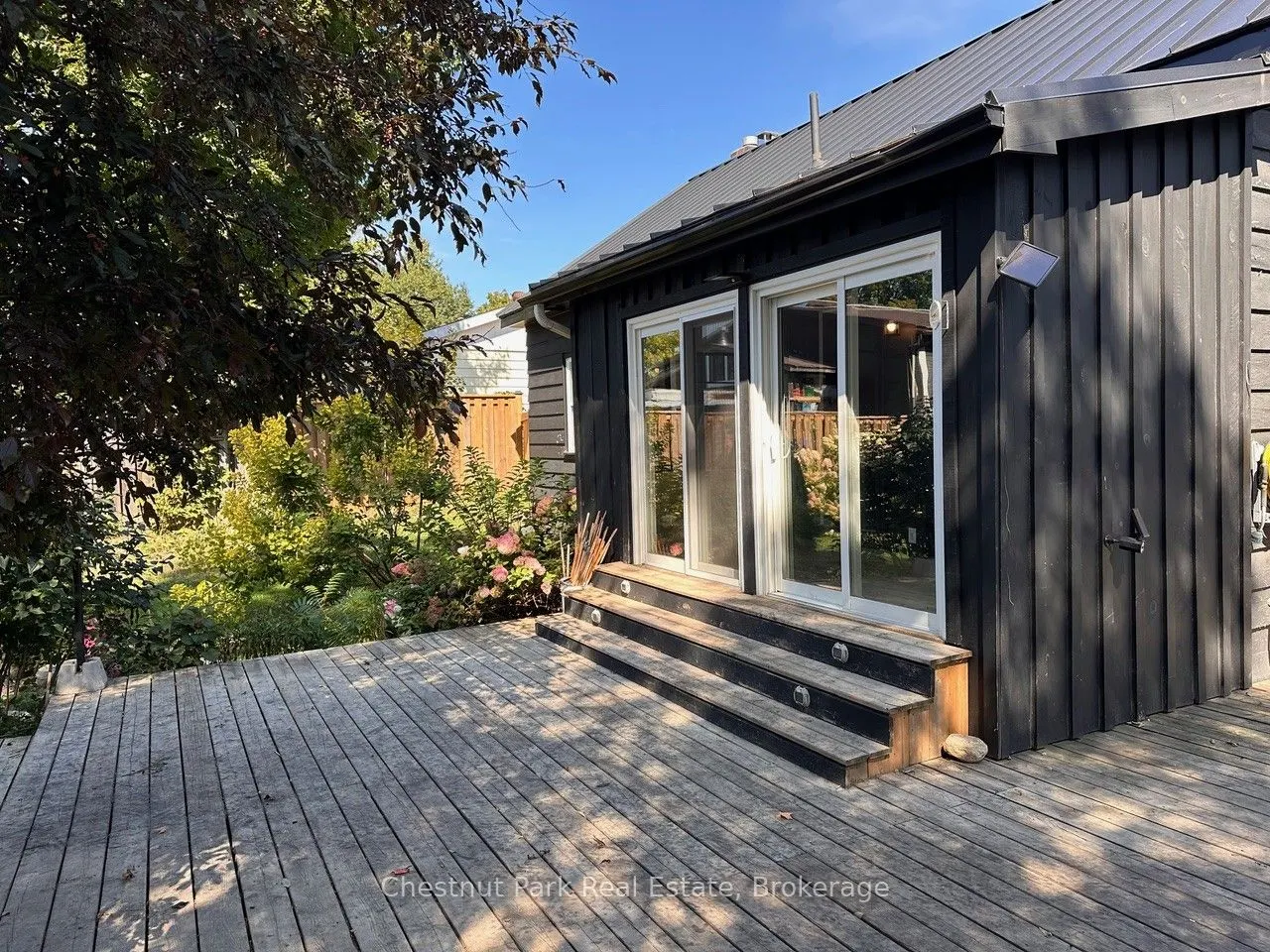 272 James Street