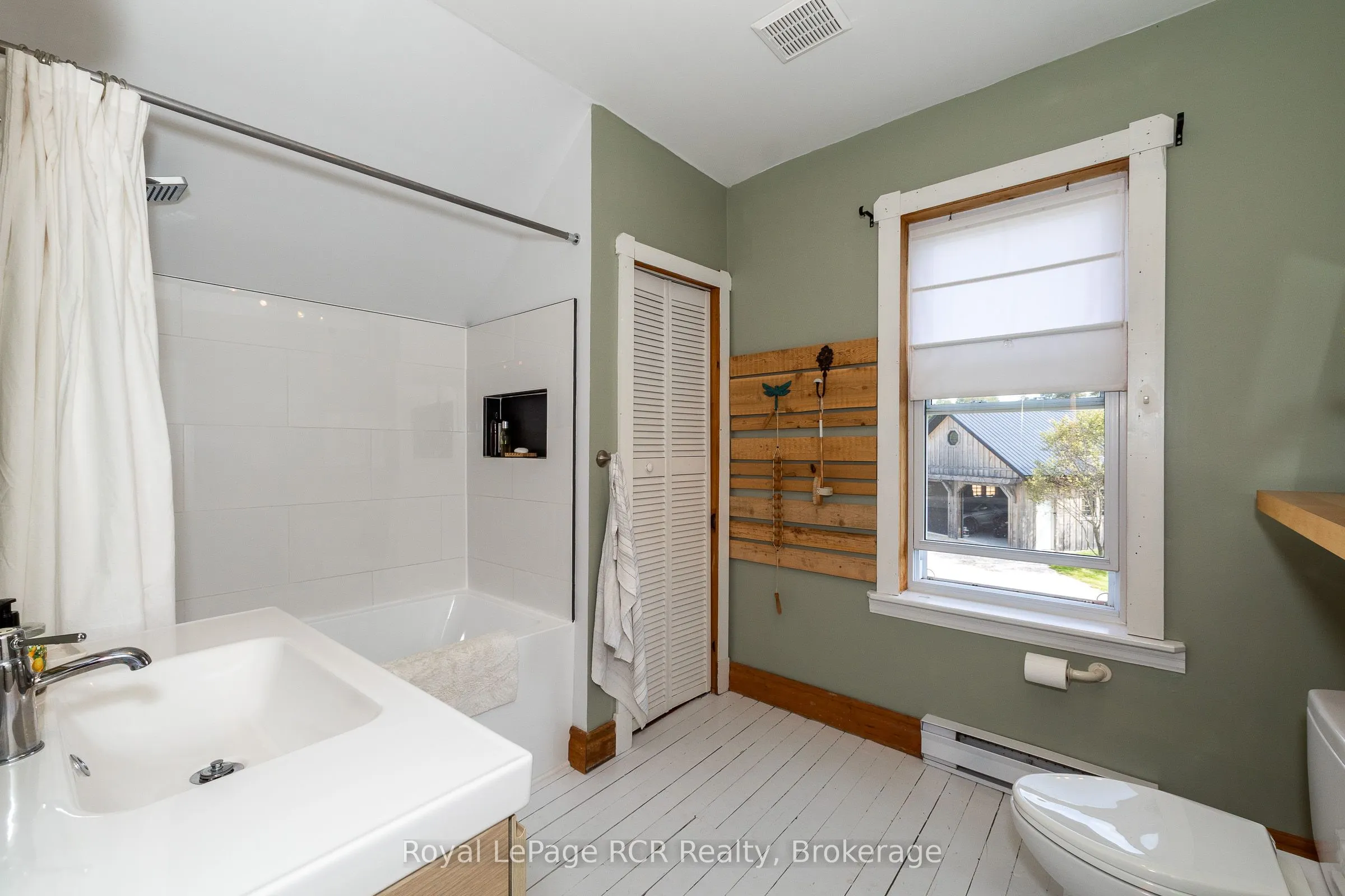 264384 Southgate Rd 26