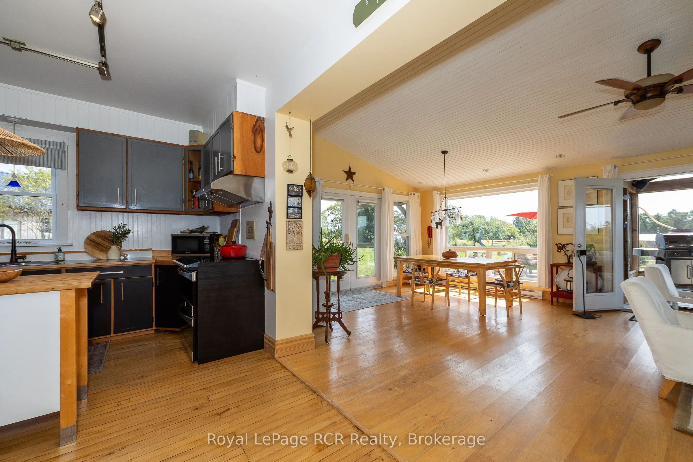 264384 Southgate Rd 26