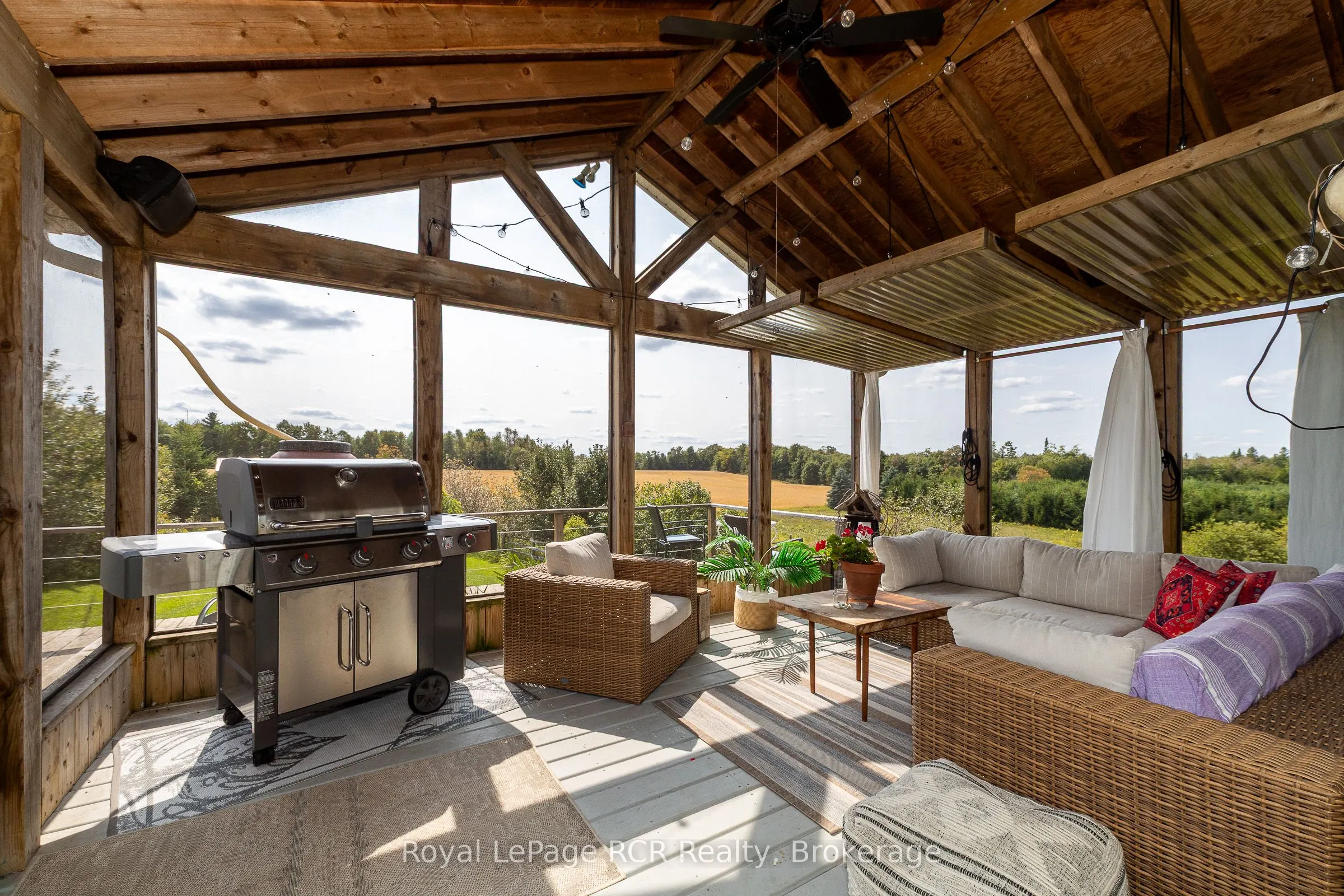 264384 Southgate Rd 26