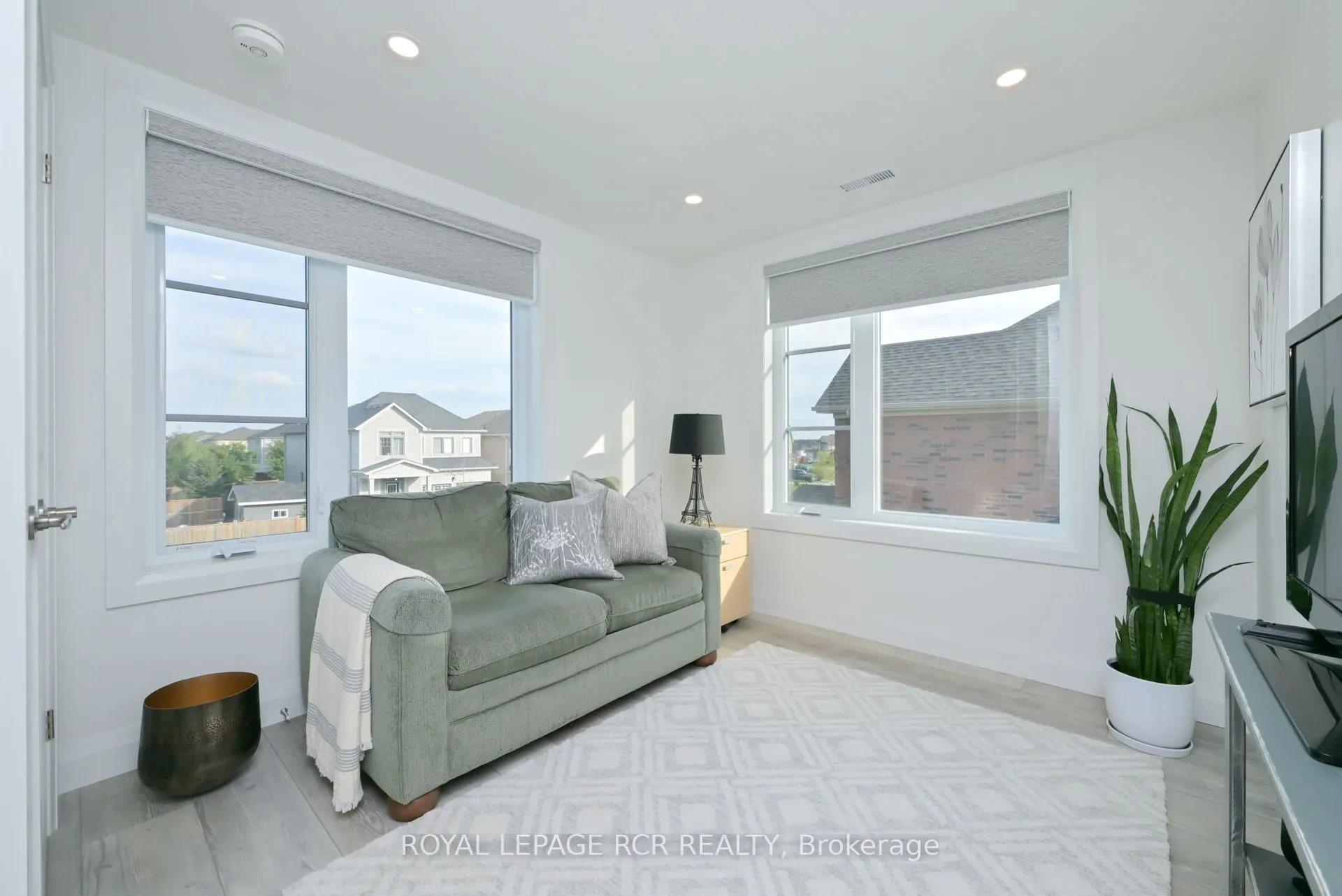 99B Farley Road, #204