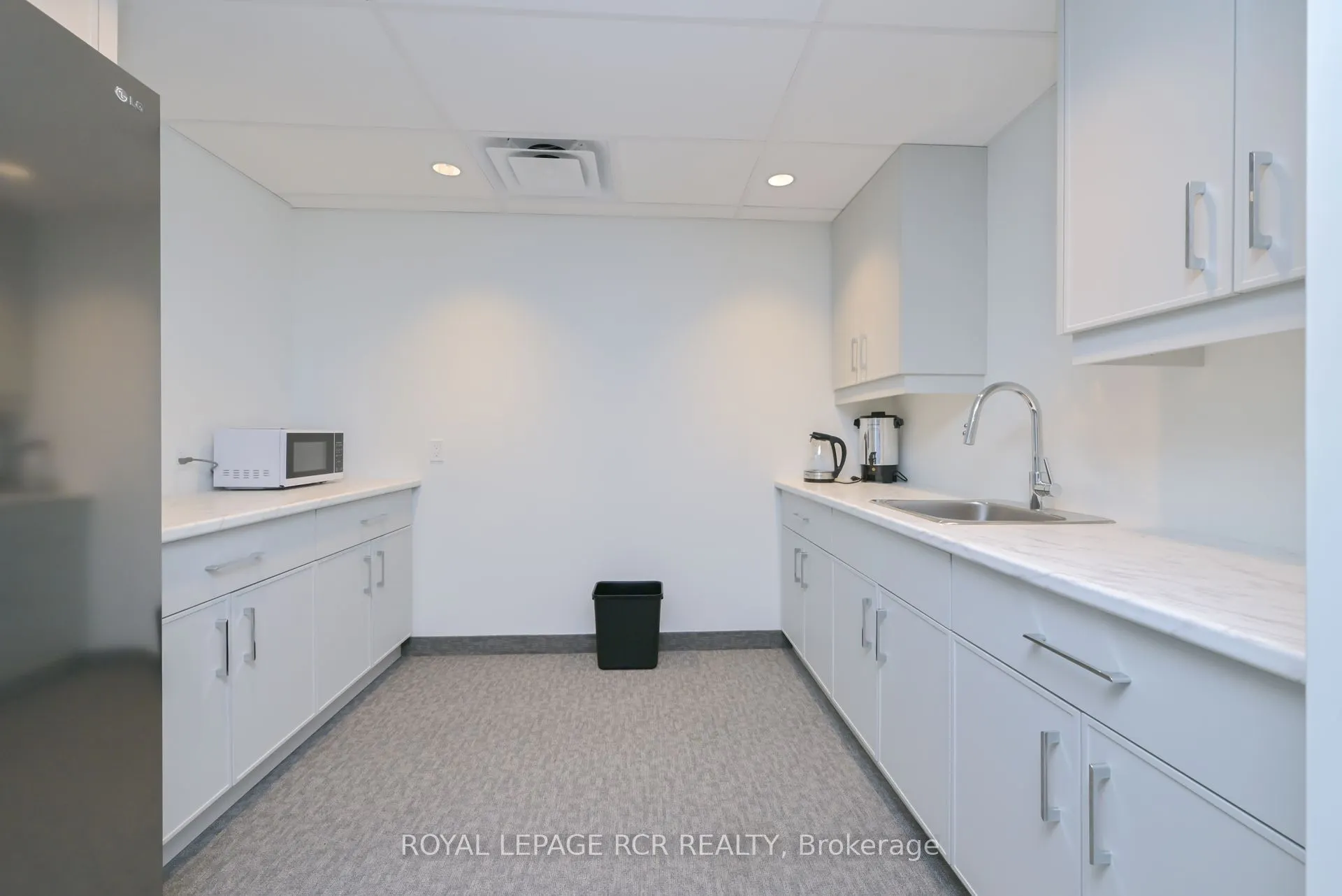 99B Farley Road, #204
