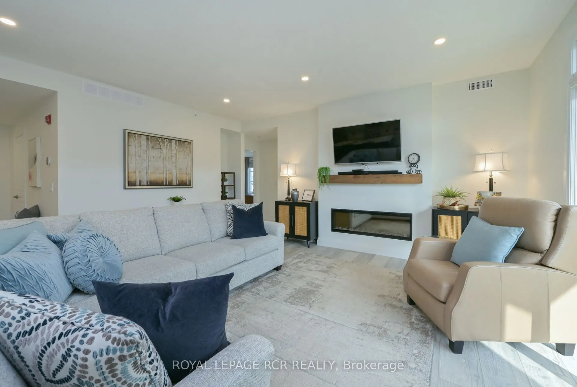 99B Farley Road, #204