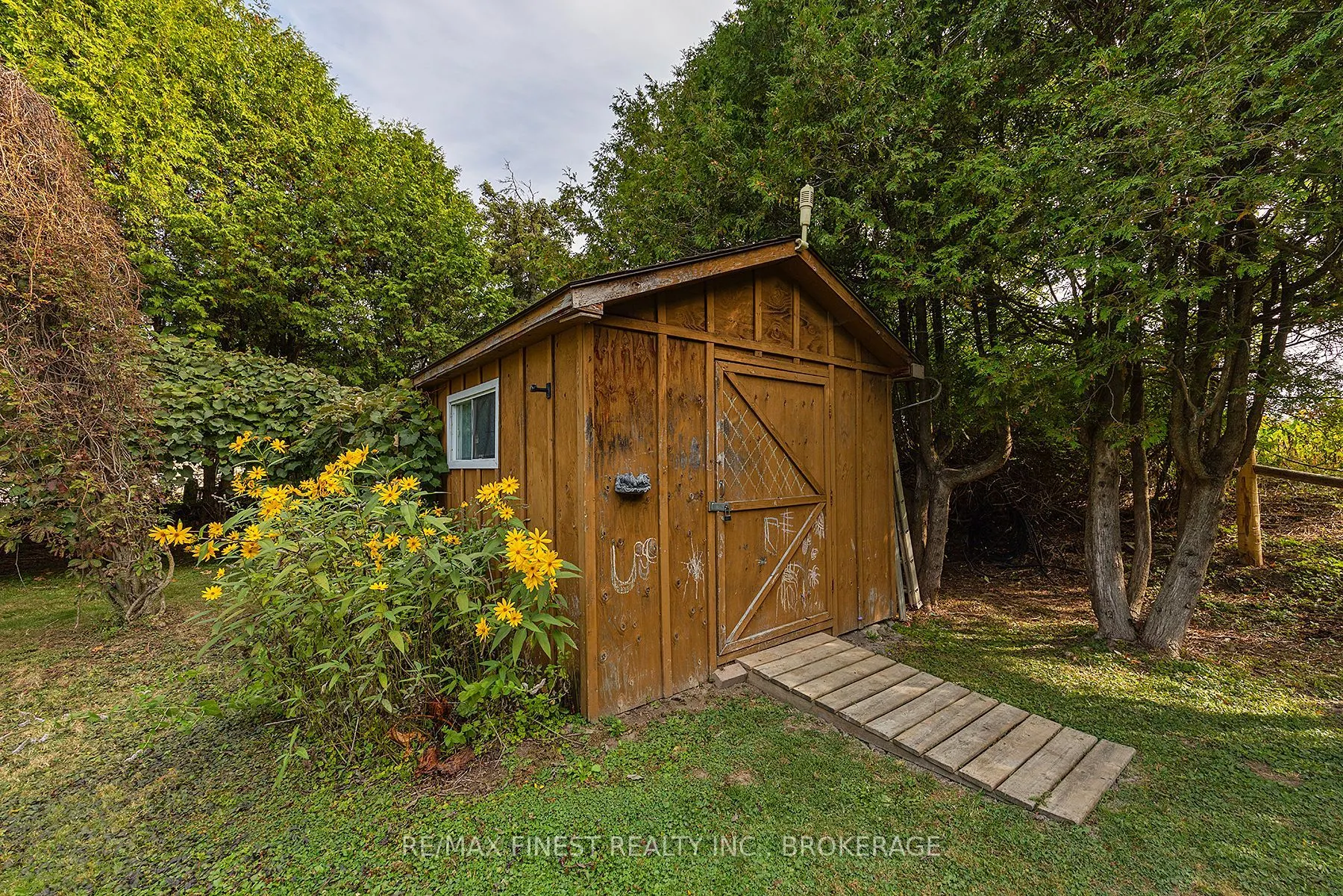 2232 Mckendry Road