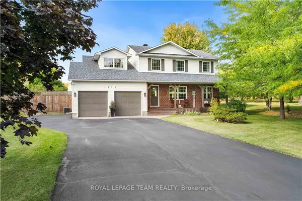 1271 COLLIER Crescent