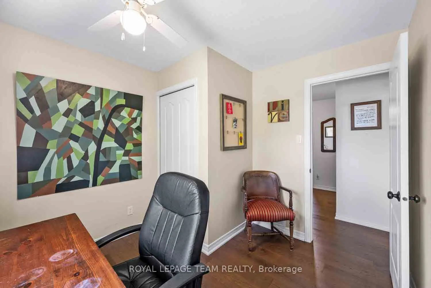 1271 COLLIER Crescent