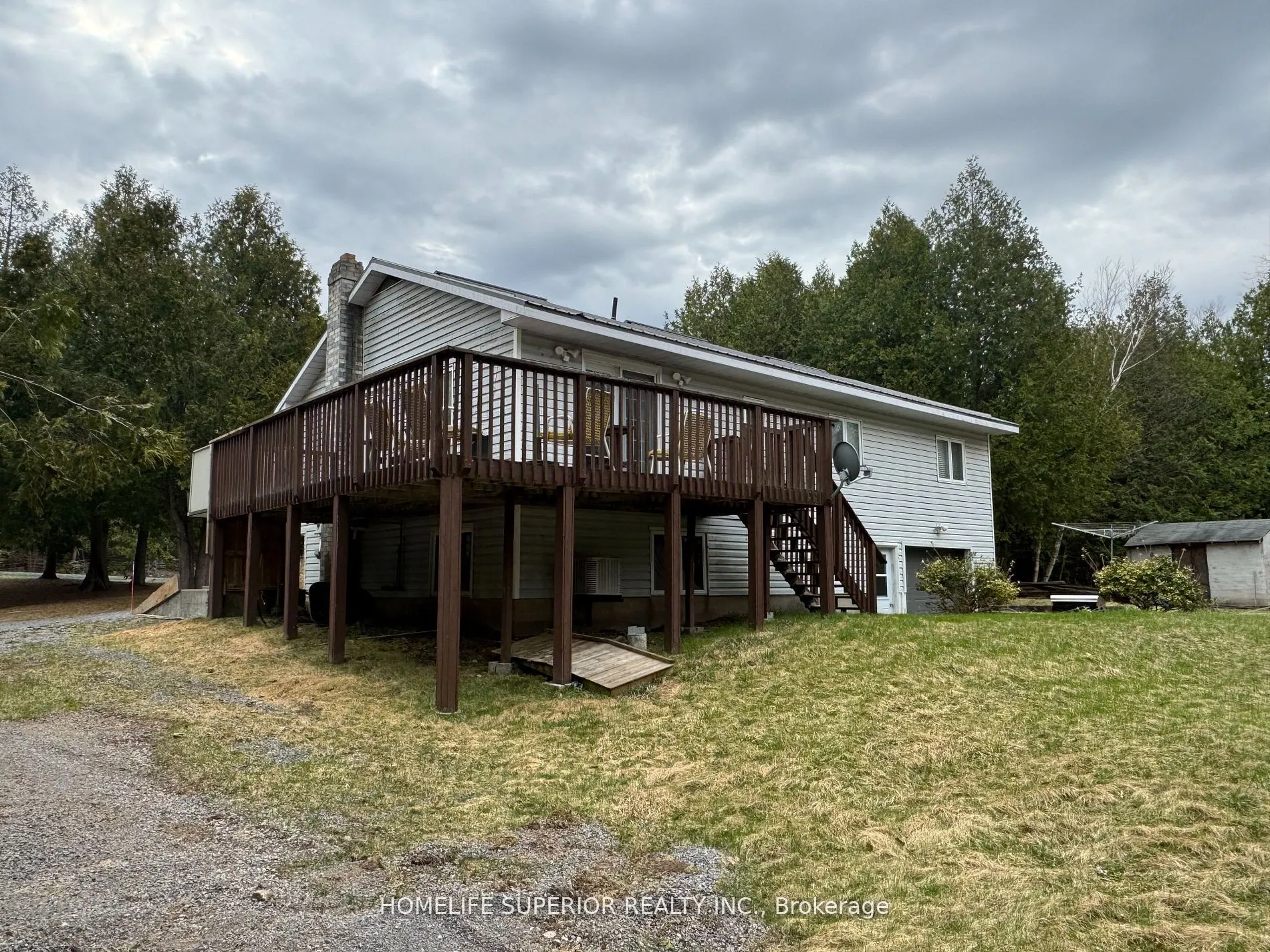 985 Twiddy Road